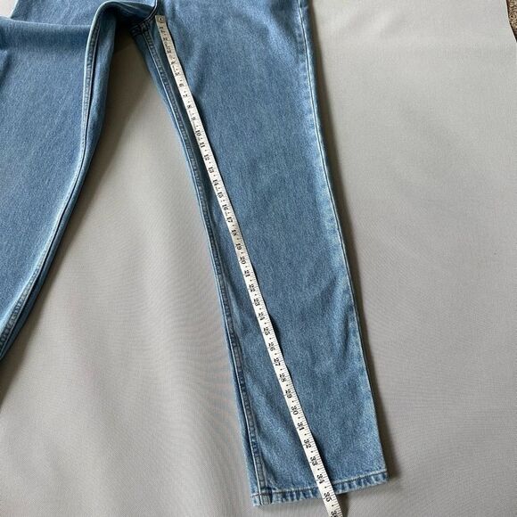 LL Bean Classic Fit Denim Jeans Men’s Size 35x34 - Picture 6 of 8